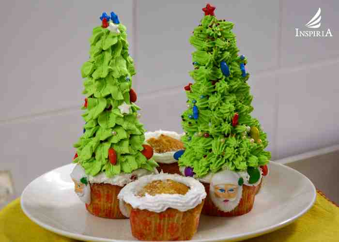 How To Make a Christmas Tree Cake