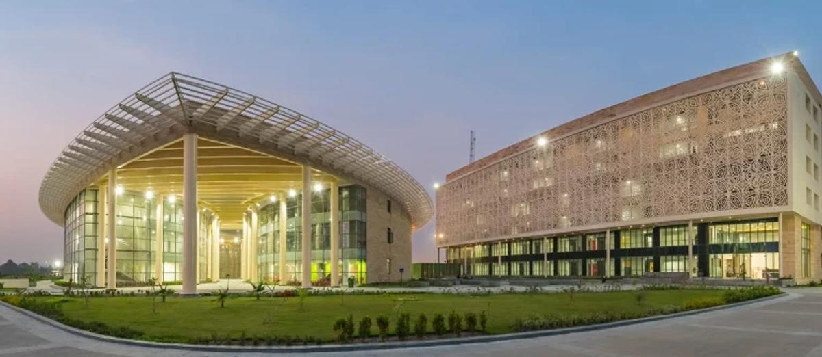 amity kolkata