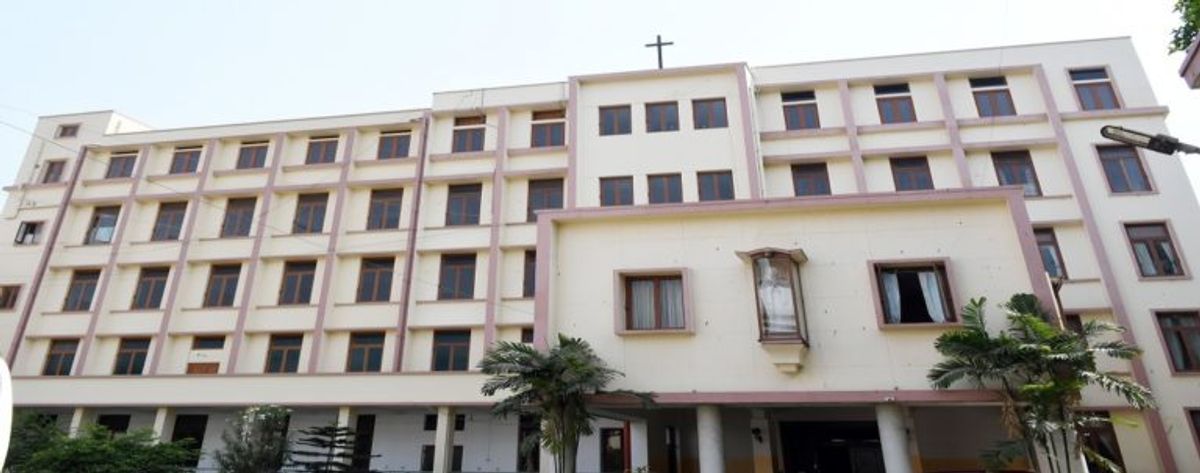 loreto university