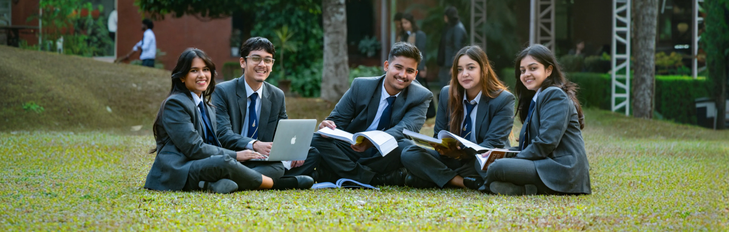 Inspiria students on campus