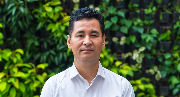 Weeky Tshering Yolmo