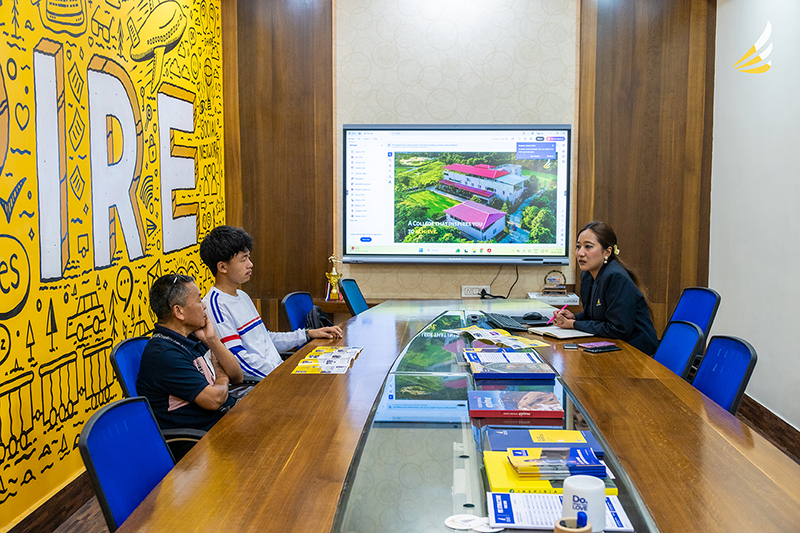 One-on-one career counselling with the Programme Coordinator